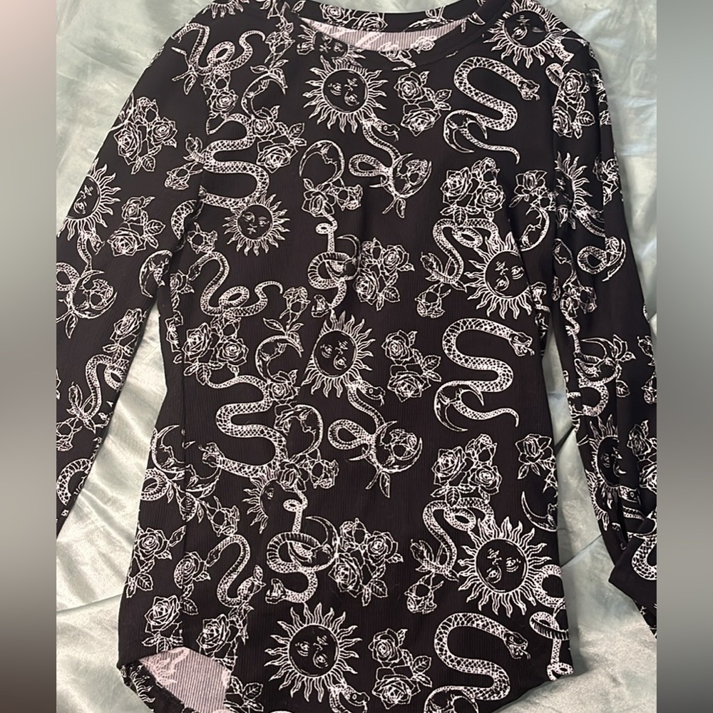 Black & White Suns, Snakes, and Roses Long-Sleeve
